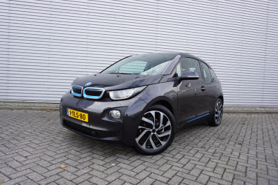 BMW I3 basis comfort 22 kwh 1e eigenaar - automaat - airco / navi / cruise / leder / lm velgen / nap