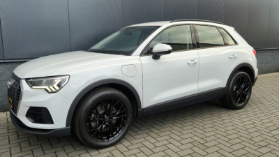 Audi Q3 45 tfsi e edition | hybride | led | clima | navi | acc | 19 inch