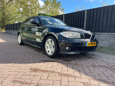 BMW 1 Serie 116i high executive