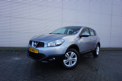 Nissan Qashqai 1.6 acenta airco / cruise / elektr. ramen / parkeers. / lm velgen / trekhaak / nap