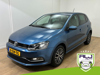 Volkswagen Polo occasion 1.0 comfortline connected series | blauw | airco | tweedehands volkswagen polo | stoelverwarming