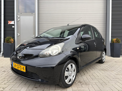 Toyota Aygo 1.0-12v +/apk/129.000/airco/centraal/