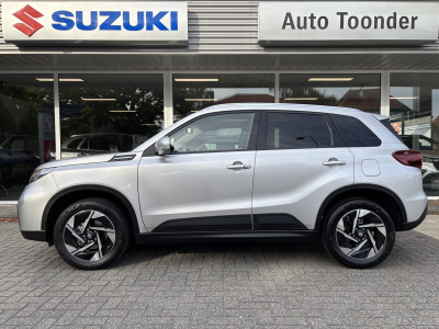 Suzuki Vitara style 1.4 boosterjet smart hybrid/ panoramadak