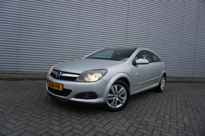 Opel Astra gtc 1.6 sport airco / cruise / elektr. ramen / trekhaak / nap