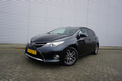 Toyota Auris 1.3 trend top 5 editie climate / navi / cruise / stoelverw. / camera / trekhaak / lm velgen / nap
