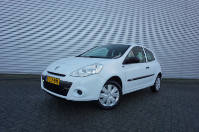 Renault Clio 1.2 night & day airco / elektr. ramen