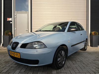 Seat Ibiza 1.4-16v stella/135.000 nap/vol jaar keuring bij aflevering/airco/