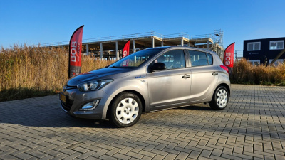 Hyundai I 20 zuinige 1.2i i-drive / nl auto / nap
