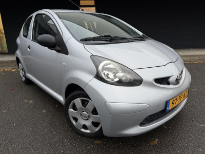 Toyota Aygo 1.0-12v