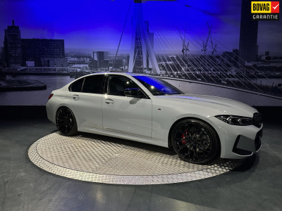 BMW 3-serie 330i m-sport *competitionstoelen*schuifdak*m-sport pro*