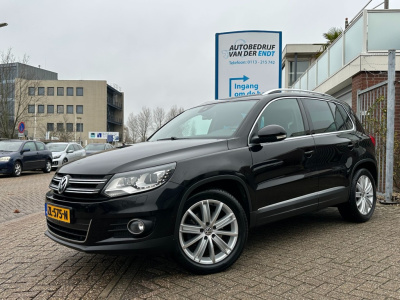 Volkswagen Tiguan 1.4 tsi connected series trekhaak camera xenon stoelverwarming
