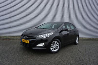Hyundai I 30 1.6 gdi i-vision automaat / climate / navi / cruise controle / led / lm velgen