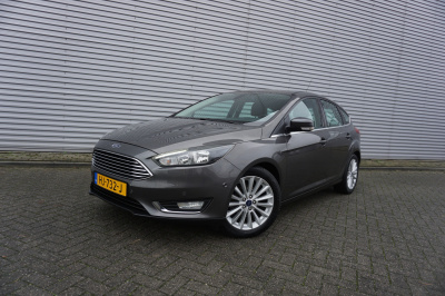 Ford Focus 1.0 titanium edition 1e eigenaar / navi / climate controle / cruise / lm velgen