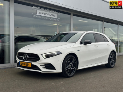 Mercedes-Benz A-Klasse 250 e business solution amg night limited automaat , distronic , 360 graden camera , memory stoel links