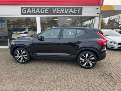 Volvo XC40 recharge p8 awd r-design