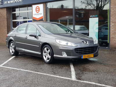 Peugeot 407 2.0 16v 140pk st trekhaak afneembaar | navigatie | cruise & climate control | parkeersensoren achter | bluetooth bellen | aux-aansluiting |