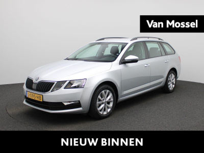 Skoda Octavia combi 1.5 tsi greentech business edition | automaat | climate control | navigatie | lmv | parkeer sensoren | cruise control | apple carplay |
