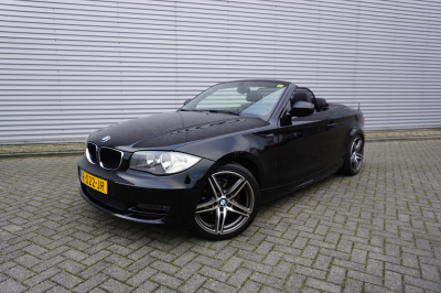 BMW 1 Serie cabrio 118i high executive climate / cruise / leder / stoelverw. / elektr. ramen / lm velgen