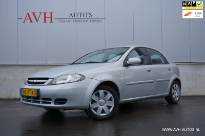 Daewoo Lacetti 1.6-16v style