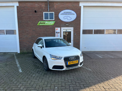 Audi A1 1.2 tfsi attraction pro line business