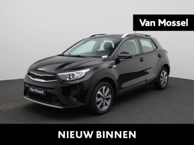 Kia Stonic 1.2 urban edition | lmv | parkeer sensoren | bluetooth | apple carplay | airco | dab | lage km stand