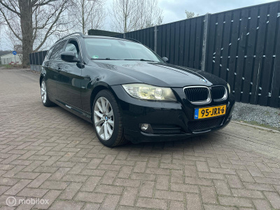 BMW 3-serie touring 318i business line