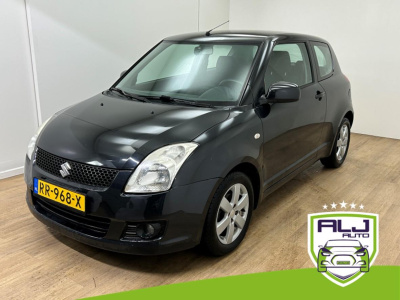Suzuki Swift occasion 1.3 base | tweedehands suzuki swift | zwart | airco | stoelverwarming