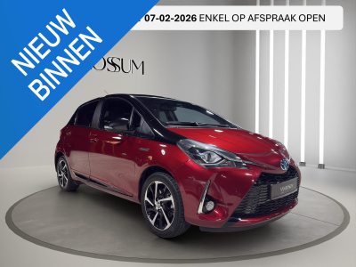 Toyota Yaris 1.5 hybrid bi-tone edition | leer | camera | navigatie | cruise c | l.m.velgen |