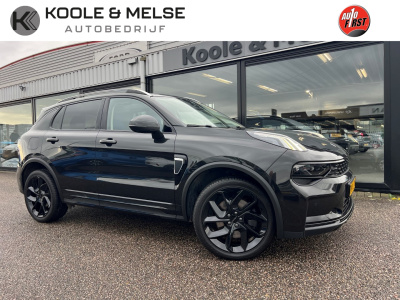 Lynk & Co 01 1.5 261pk plug in hybrid , black edition , pano dak , 360gr camera , adaptive cc , car play
