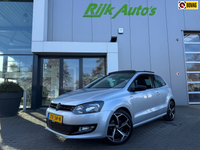 Volkswagen Polo 1.4-16v style * cruise control * panoramadak * carplay