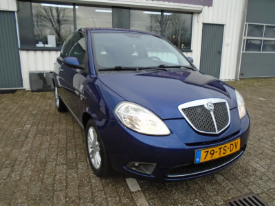 Lancia Y(psilon) 1.2 oro