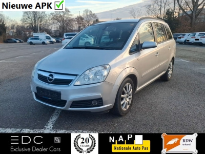 Opel Zafira 1.8 airco | cruise | 7-persoons | trekhaak | nap etc.
