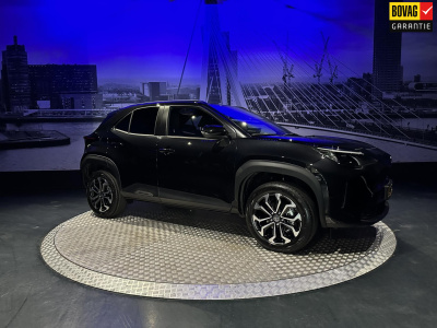 Toyota Yaris Cross 1.5 hybrid 130 dynamic *acc*winterpakket*camera*17inch*