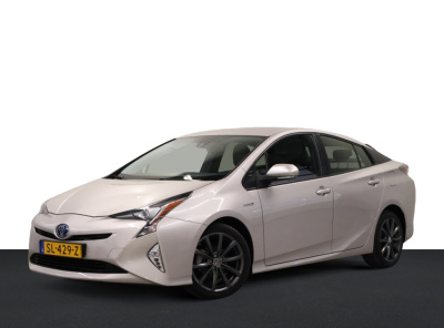 Toyota Prius 1.8 black edition