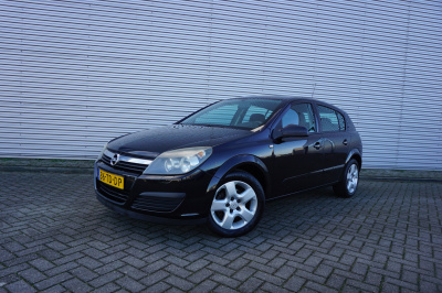 Opel Astra 1.6 edition airco / cruise / elektr. ramen / lm velgen / nap