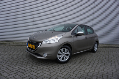 Peugeot 208 1.2 vti allure airco / cruise / elektr. ramen / parkeers. / nap