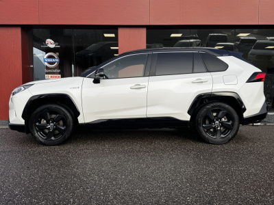Toyota Rav4 2.5 hybrid style | navigatie | trekhaak | bi-tone |