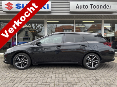 Toyota Auris touring sports 1.2t dynamic