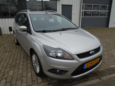 Ford Focus 1.8 titanium