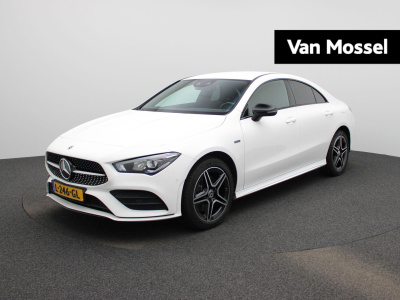Mercedes-Benz Cla 250 e business solution amg limited | automaat | lmv | virtual cockpit | sfeer verlichting | parkeer sensoren | camera | navigatie | climate control | stoel verwarming | dab | cruise control