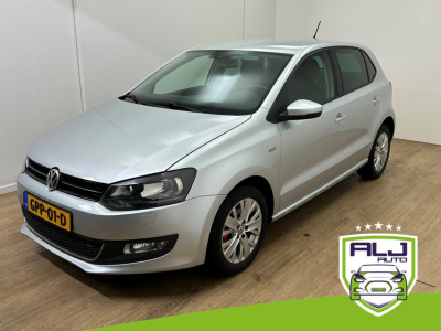 Volkswagen Polo occasion 1.2-12v bluemotion comfortline | grijs | tweedehands volkswagen polo | airco | stoelverwarming | cruise