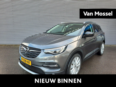 Opel Grandland X 1.6 turbo hybrid4 innovation 4x4 | apple carplay \ adroid auto | stoel verwarming | stoel koeling | elektrisch verstelbare stoelen incl. geheugen | leder