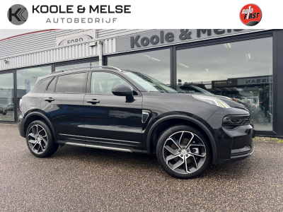 Lynk & Co 01 1.5 261pk phev plug inn hybrid ,black edition , pano dak,car play, 360 gr camera