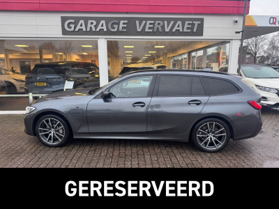 BMW 3-serie touring 330e high executive