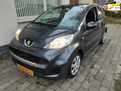Peugeot 107 1.0-12v sublime