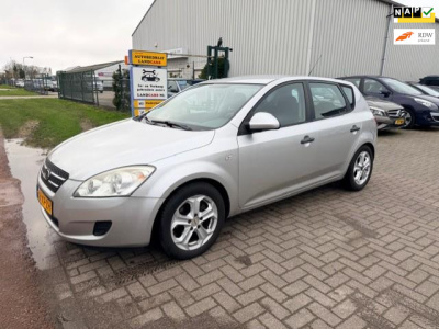 Kia Cee'd 1.4 x-tra
