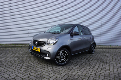 Smart Forfour 1.0 passion airco / cruise / elektr. ramen / camera / lm velgen / nap