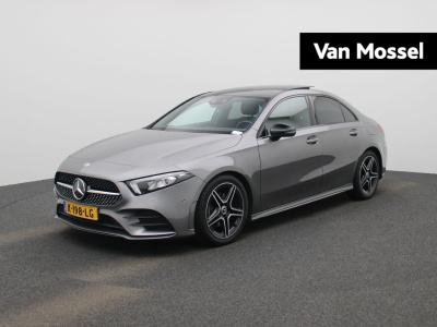 Mercedes-Benz A-Klasse 200 business solution amg | automaat | panoramadak | sfeer verlichting | navigatie | bluetooth | camera | stoel verwarming | cruise control | memory seats | lichtmetalen velgen |