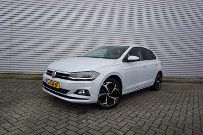 Volkswagen Polo 1.0 tsi highline automaat - climate / navi / cruise / camera / stoelverw. / lm velgen