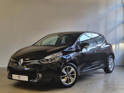 Renault Clio 0.9 tce limited / keyless / cruisecontrol / parkeersensoren